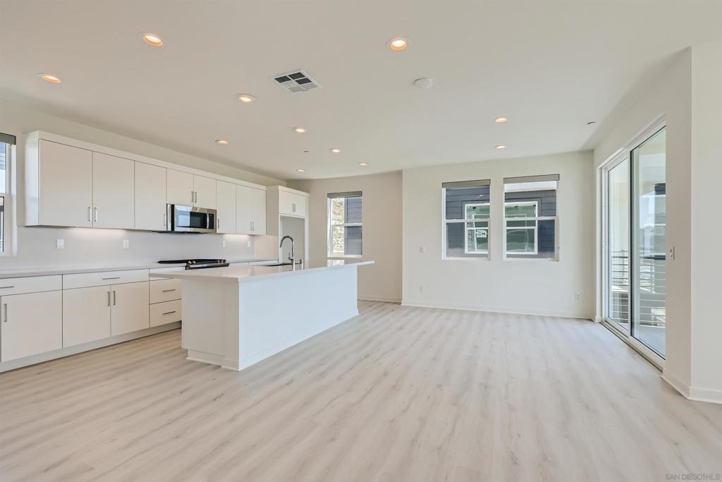 3051 Marquee Way - photo 4