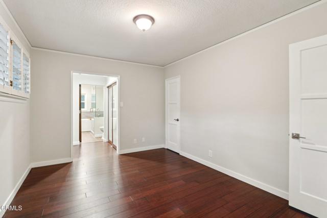 Detail Gallery Image 21 of 31 For 1255 Oak Circle Dr, Glendale,  CA 91208 - 3 Beds | 2 Baths