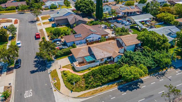 Detail Gallery Image 20 of 26 For 1702 Rosemary Ct, Escondido,  CA 92026 - 2 Beds | 2 Baths