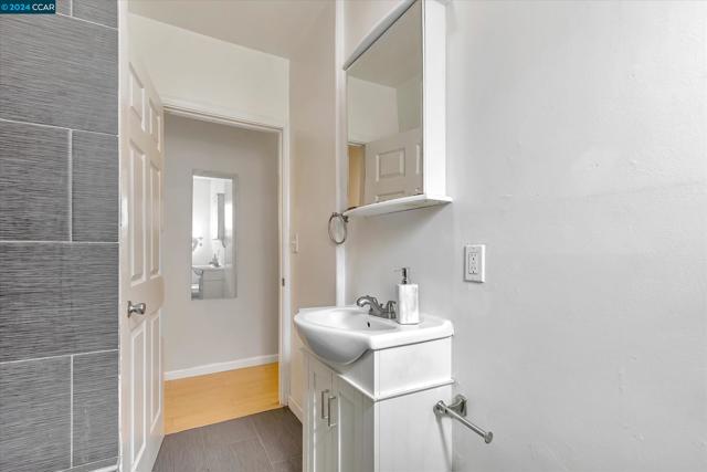 Image 33 of 59 For 1717 12th Street
