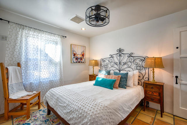 Bedroom202L