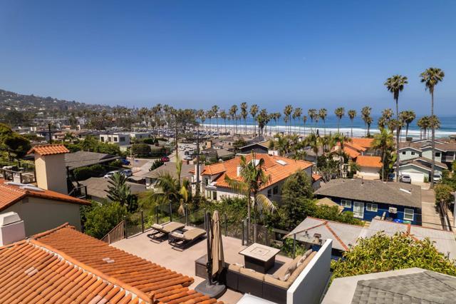 Image 25 of 45 For 8412 La Jolla Shores Dr