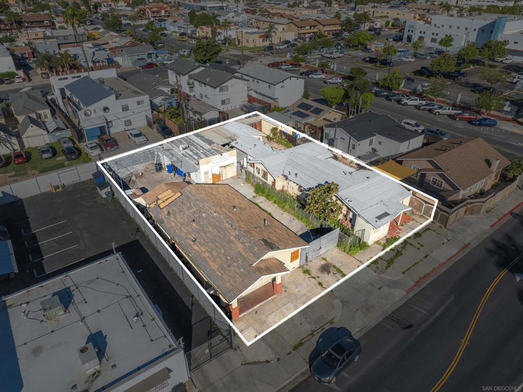 3676 Fairmount Avenue - photo 8