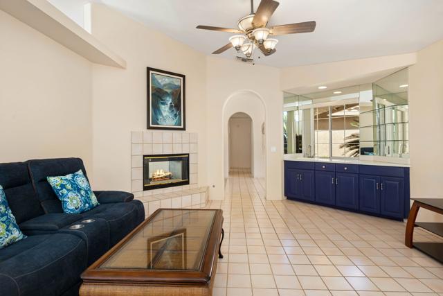 39041 Palace Drive, Palm Desert, CA 92211