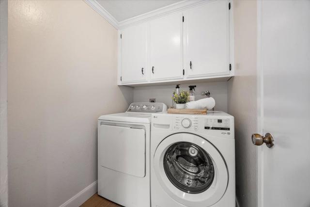 714 Comet Drive, Foster City CA: https://media.crmls.org/mediaz/50b5f3a6-ede2-4736-8aef-2a0686945932.jpg