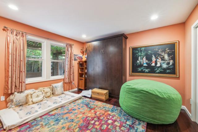 4021 Campana Drive, Palo Alto CA: https://media.crmls.org/mediaz/50b63a41-eba7-4b4b-8648-1dae52c45492.jpg