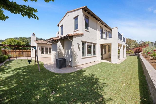 2953 Pebble Beach Circle, Fairfield CA: https://media.crmls.org/mediaz/50b71397-3e00-4fcd-8186-4fd230ed1fc4.jpg