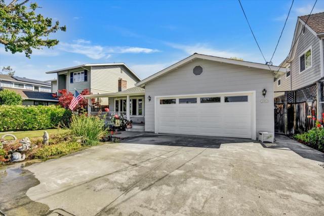 255 Nimitz Avenue, Redwood City CA: https://media.crmls.org/mediaz/50b7a949-1079-4261-9d9a-191a1ed0401a.jpg