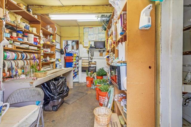 915 E Julian Street, San Jose CA: https://media.crmls.org/mediaz/50b82170-619d-484a-8d44-47fb7a554d6e.jpg