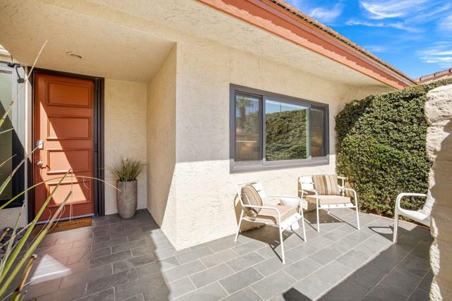 2077 S Caliente Drive, Palm Springs CA: https://media.crmls.org/mediaz/50b88bbc-24d2-4db6-8d62-fcecadc30091.jpg