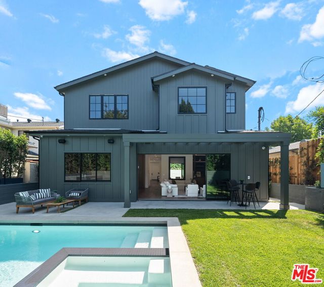 8025 Stewart Avenue, Los Angeles CA: https://media.crmls.org/mediaz/50bad0bd-50df-40bb-bc25-a1bc22420b08.jpg