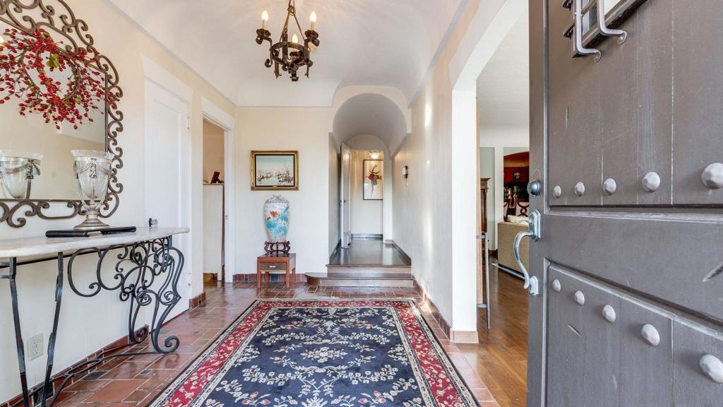 2270 Juan St - photo 4