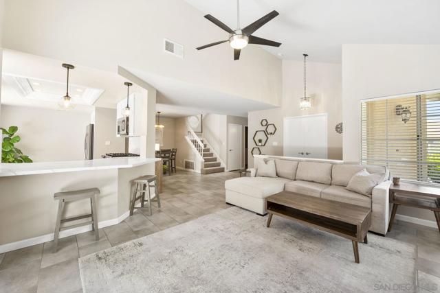 11781 Caminito De Las Missiones, San Diego CA: https://media.crmls.org/mediaz/50bb0794-49e9-4aee-8811-c3848a7ee6f8.jpg