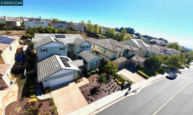 130 Arundel Dr, Hayward CA: https://media.crmls.org/mediaz/50bdd0a5-8483-4bac-8a45-6dca17d59b47.jpg