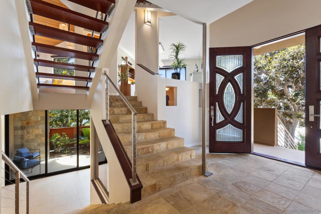 2709 Unicornio Street - photo 13