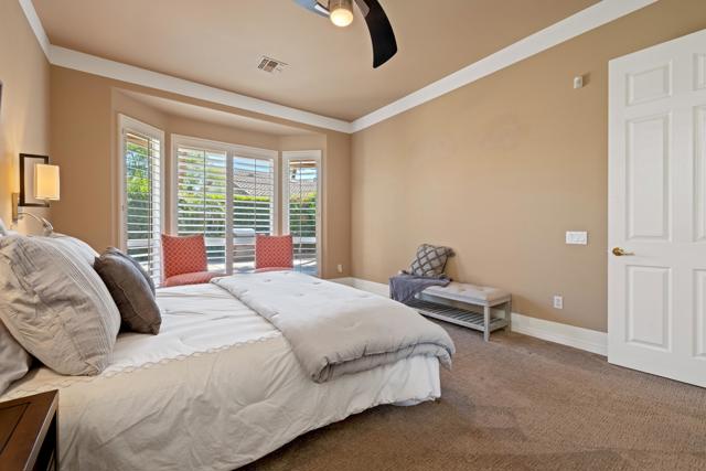 78364 Grape Arbor Avenue, Palm Desert CA: https://media.crmls.org/mediaz/50c04a5e-71bc-4973-b439-4b49c7308e2b.jpg