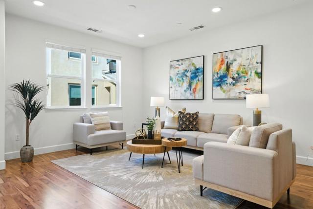 319 Charles Morris Terrace, Sunnyvale CA: https://media.crmls.org/mediaz/50c07e8e-eb17-4b80-94a7-a77e0a1ecd55.jpg