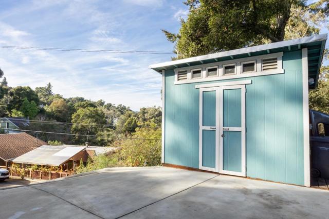 630 Encino Drive, Aptos CA: https://media.crmls.org/mediaz/50c13f2c-2d94-4126-823e-3d3f2ea6234c.jpg