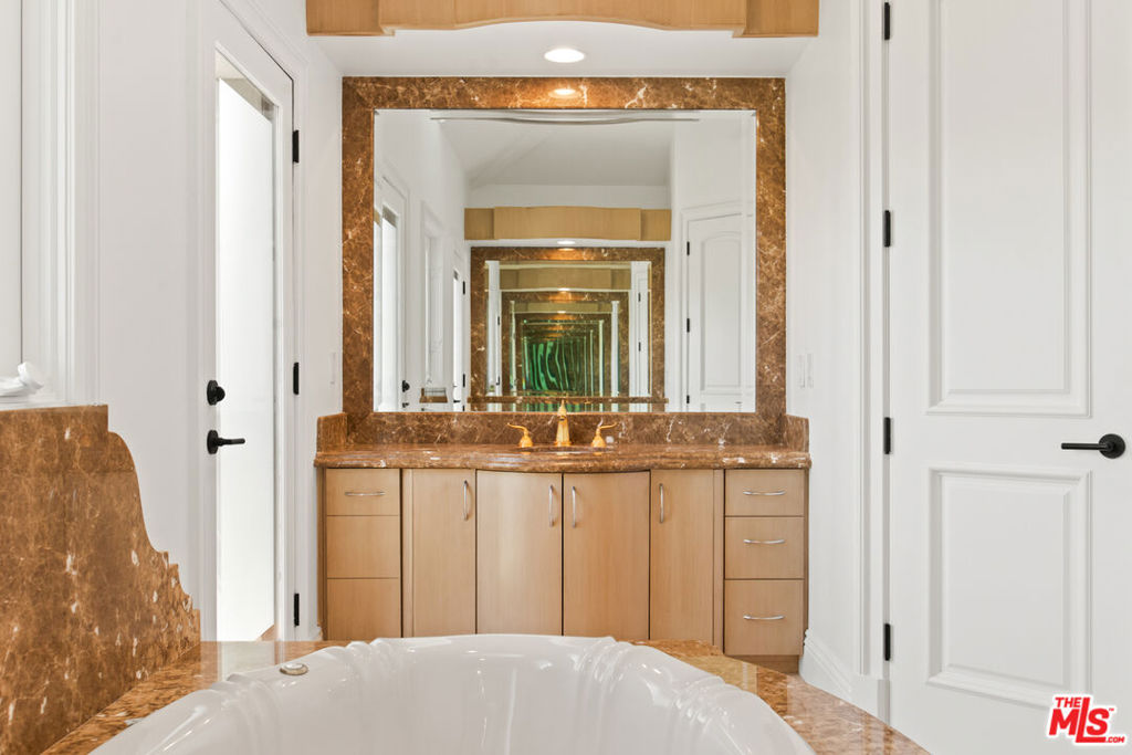 MLS #26857585 image #29