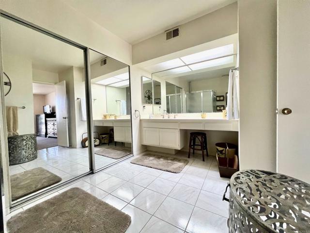 137 Torremolinos, Rancho Mirage, California 92270, 2 Bedrooms Bedrooms, ,2 BathroomsBathrooms,Residential Lease,For Rent,137 Torremolinos,CRPTP2407038