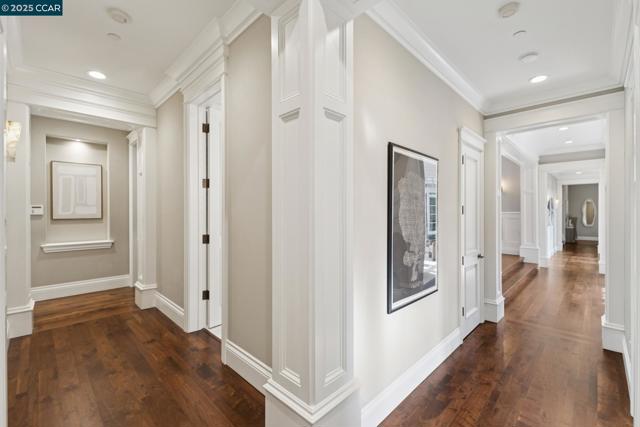 3656 Old Blackhawk Rd, Danville CA: https://media.crmls.org/mediaz/50c2cfea-baff-4f6f-91e2-e23be26955f9.jpg