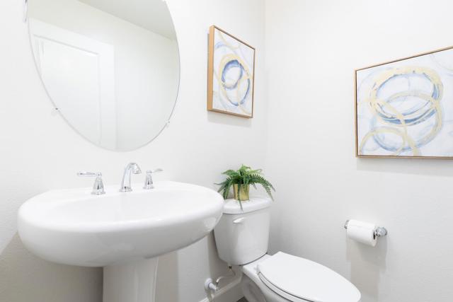 733 E Evelyn Avenue, Sunnyvale CA: https://media.crmls.org/mediaz/50c3388f-2593-46f3-b3ac-049e2af2ed53.jpg