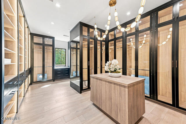 6 Bed Home for Sale in Westlake Village, California