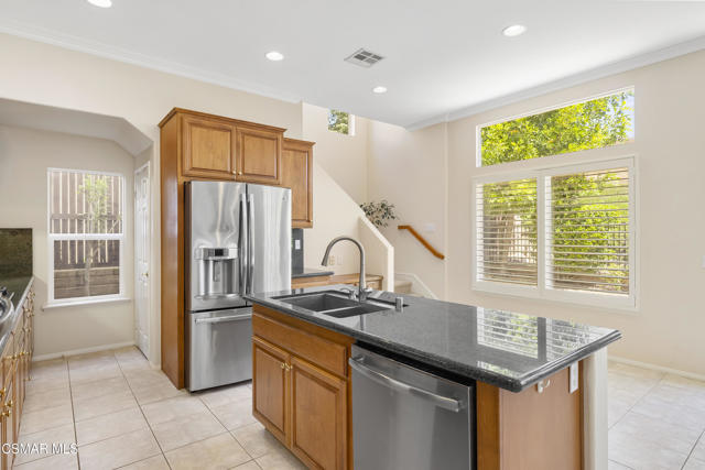 2996 Eagles Claw Avenue, Thousand Oaks CA: https://media.crmls.org/mediaz/50c42013-f1c0-4b88-9cdc-5ebc8460eb70.jpg