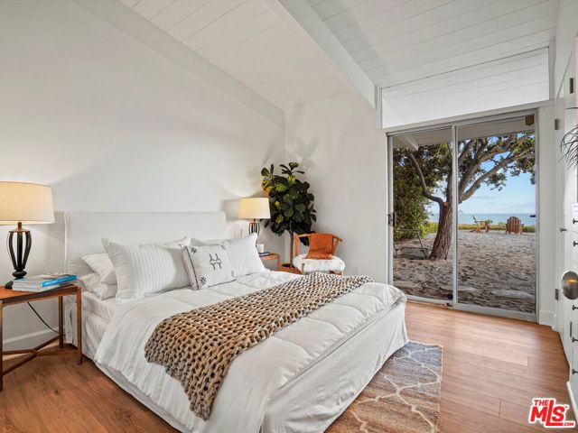 31284 Broad Beach Road photo 7