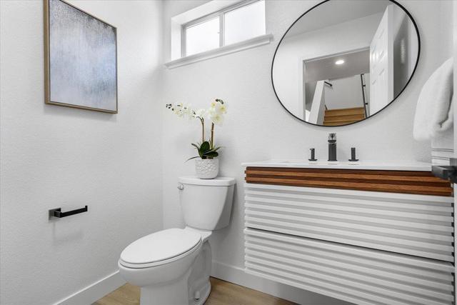 1690 Civic Center Drive, Santa Clara CA: https://media.crmls.org/mediaz/50c6bb77-4514-4bf7-b534-0685fcbbe9e8.jpg