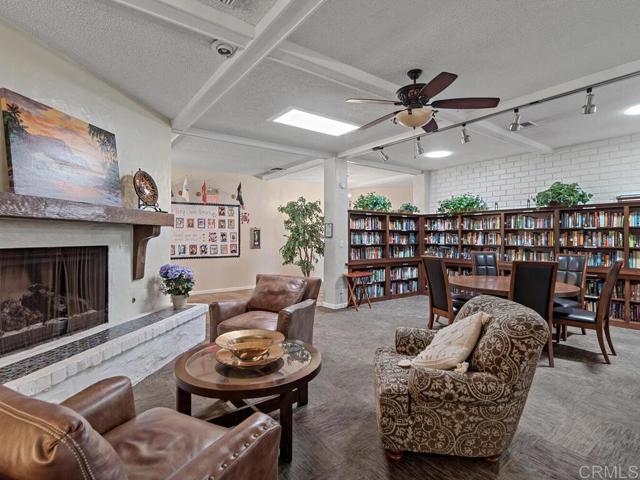Detail Gallery Image 44 of 62 For 276 N El Camino Real Spc 132,  Oceanside,  CA 92058 - 2 Beds | 2 Baths