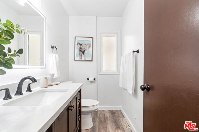 24613 Neptune Avenue, Carson CA: https://media.crmls.org/mediaz/50cb103b-4239-4104-8ad7-1def8e2df383.jpg