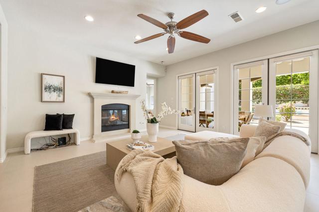 50831 Cereza, La Quinta CA: https://media.crmls.org/mediaz/50cd4ae5-b73d-45e8-9bff-f523dd8ca34c.jpg