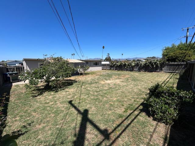 452 Vallejo Street, Salinas CA: https://media.crmls.org/mediaz/50cd9d93-02c0-47dd-b5ab-f126b78a0d03.jpg