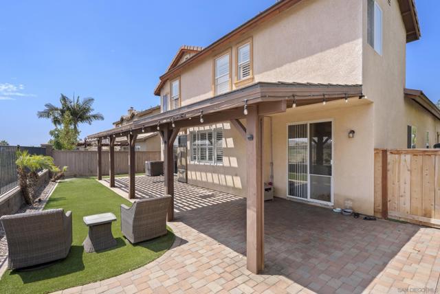 1438 Carneros Valley St, Chula Vista CA: https://media.crmls.org/mediaz/50cffb2f-0249-4508-8efc-90ce831e0460.jpg