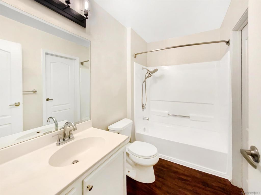 12059 Alta Carmel Ct - photo 10