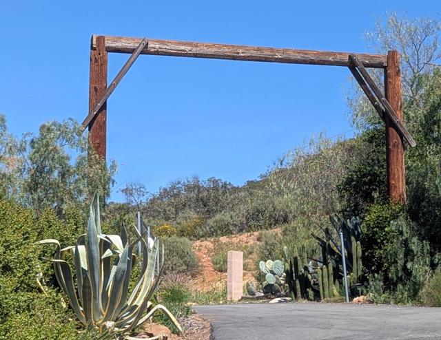 Detail Gallery Image 45 of 45 For 3333 Suncrest Bld, El Cajon,  CA 92021 - 5 Beds | 2 Baths