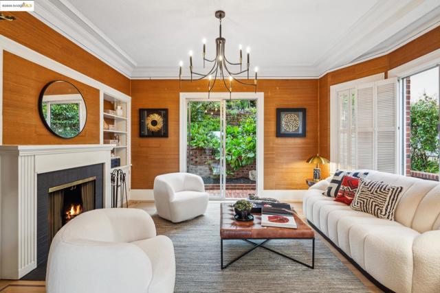 80 Oak Ridge Rd, Berkeley CA: https://media.crmls.org/mediaz/50d3b3dd-6da1-4d4f-b3ce-2f3ba5133b73.jpg