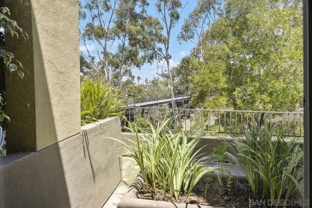 1270 Cleveland Ave, San Diego CA: https://media.crmls.org/mediaz/50d54d7c-2fa4-4c34-b481-4ad90fdef406.jpg