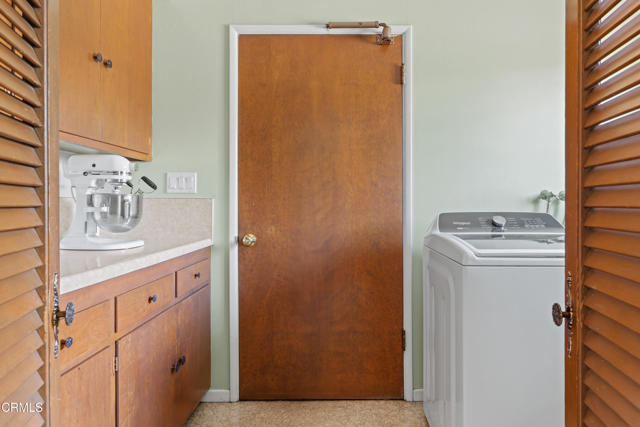 Detail Gallery Image 19 of 35 For 2465 Grand Ave, Los Olivos,  CA 93441 - 4 Beds | 2 Baths