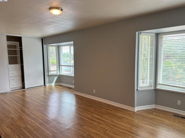 5328 Riverlake, Discovery Bay CA: https://media.crmls.org/mediaz/50d6ef33-c01a-4325-826e-72ade3845372.jpg