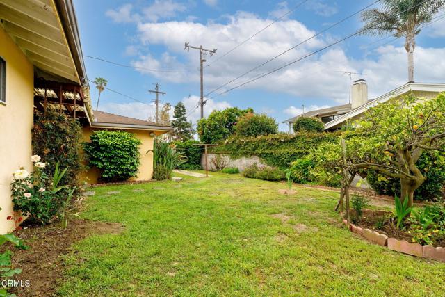 209 Dorothy Avenue, Ventura CA: https://media.crmls.org/mediaz/50d71924-13d8-49c9-99ce-8f3998573cb5.jpg