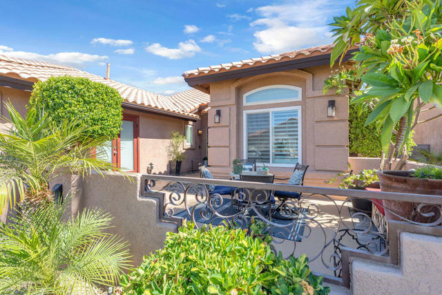 44310 Villeta Drive, La Quinta CA: https://media.crmls.org/mediaz/50d76646-6934-42ec-bfbb-2c1745695d5d.jpg
