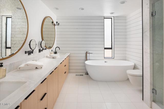 Detail Gallery Image 48 of 73 For 10747 Valleyheart Dr, Studio City,  CA 91604 - 4 Beds | 3 Baths