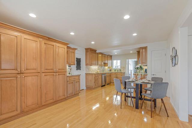 5140 Trade Wind Lane, Fremont CA: https://media.crmls.org/mediaz/50d8e4a6-fecd-4150-b691-8be52c046027.jpg