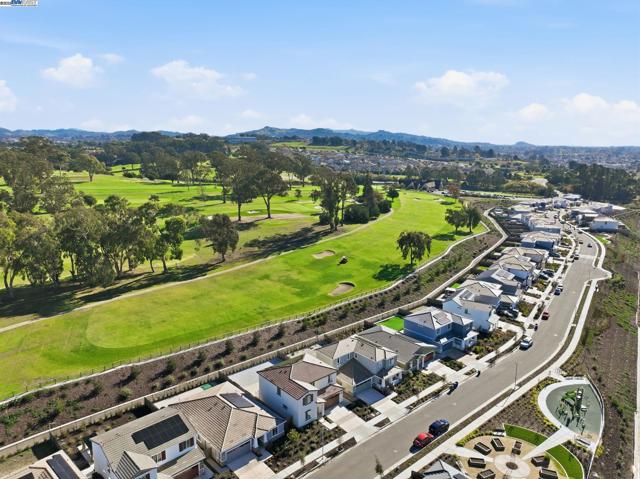4158 Markovich Ct, Richmond CA: https://media.crmls.org/mediaz/50d97f38-ed61-4c5e-995b-657b559fa098.jpg