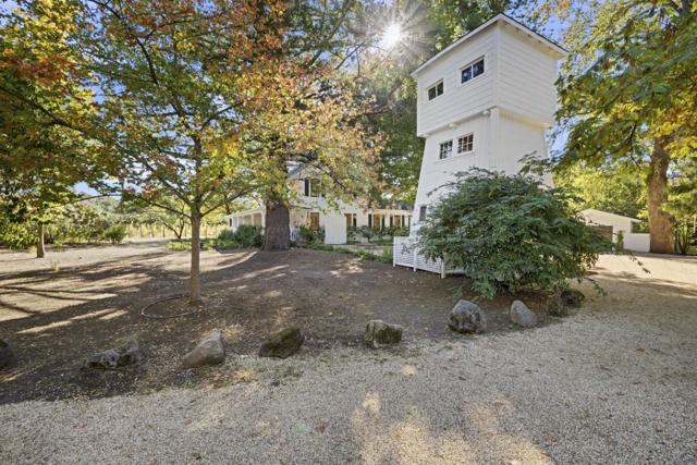 2551 Grant Street, Calistoga CA: https://media.crmls.org/mediaz/50da545b-fa6f-4c05-9102-b496fa32f737.jpg