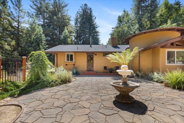 211 Hidden Lane, Santa Cruz CA: https://media.crmls.org/mediaz/50dc6c83-1d8b-4f00-be79-f761c31f7115.jpg