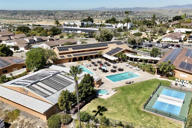 Detail Gallery Image 17 of 45 For 3685 Vista Campana #30,  Oceanside,  CA 92057 - 2 Beds | 2 Baths