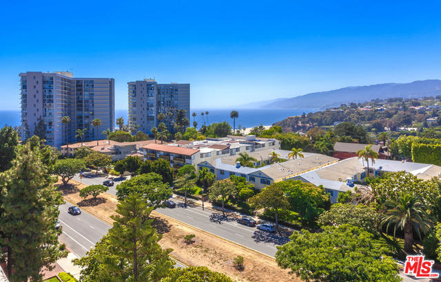 220 SAN VICENTE Boulevard, 609 photo 26